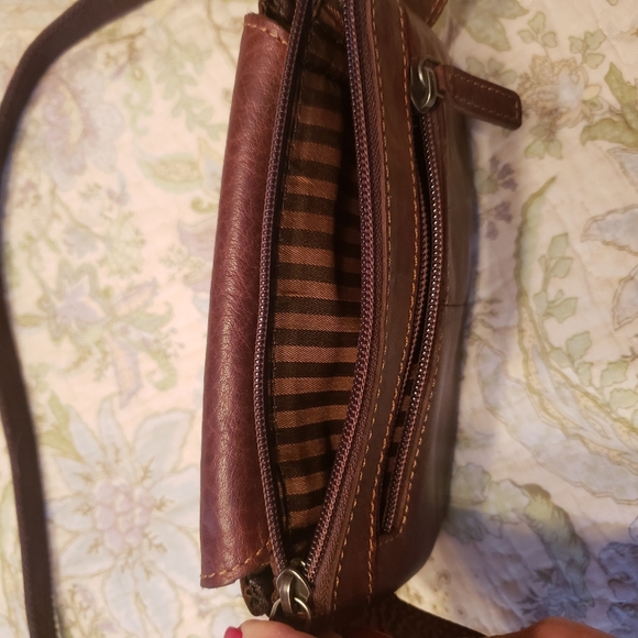100% Leather Hip Purse - Picture 5 of 16